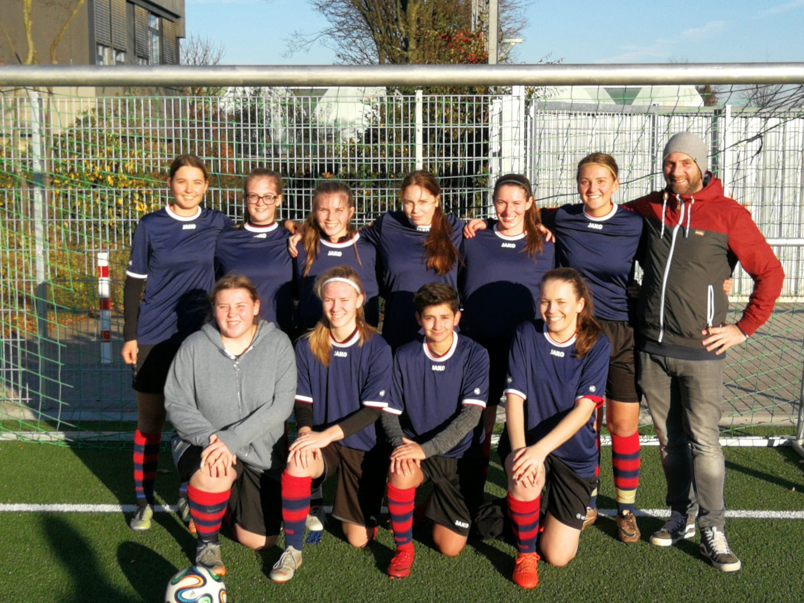 Unsere Mädchen-Fussballmannschaft ist Kreismeister!