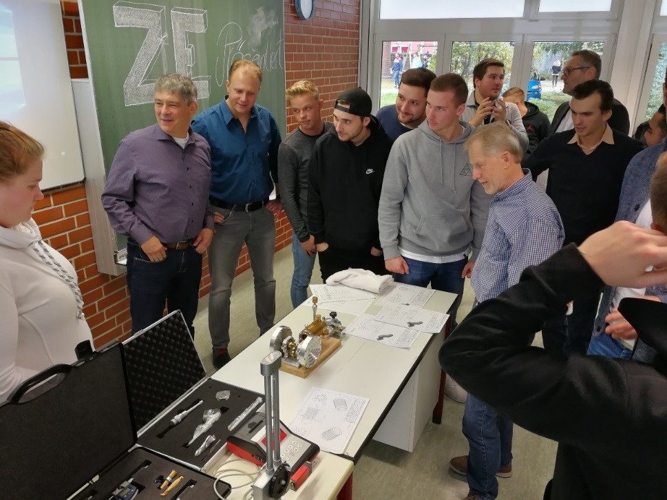 Das ZE-Projekt: Vakuummotor